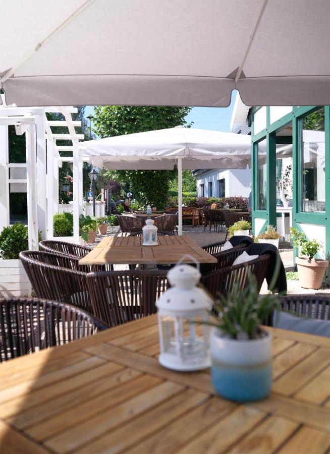 Ferienwohnung Seestern Fuer 6 Personen Mit Kamin & Terrasse Boltenhagen  Exterior foto
